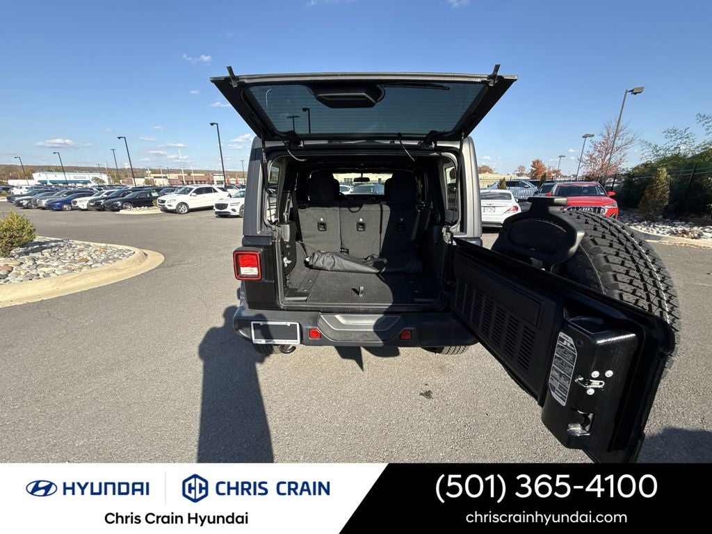 2020 Jeep Wrangler Unlimited Sahara