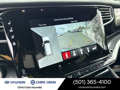 2023 Jeep Wagoneer Base