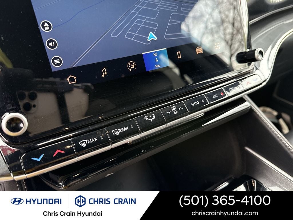 2023 Jeep Wagoneer Base