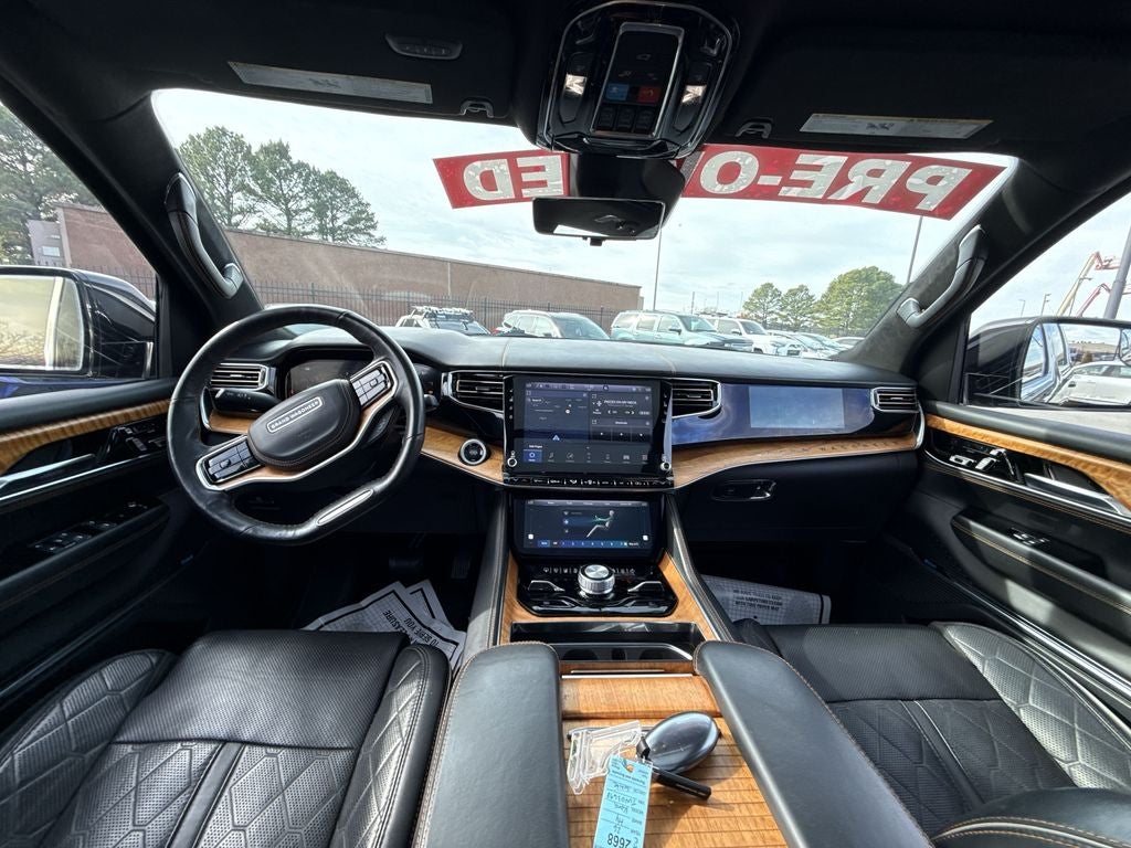 2022 Jeep Grand Wagoneer Series III