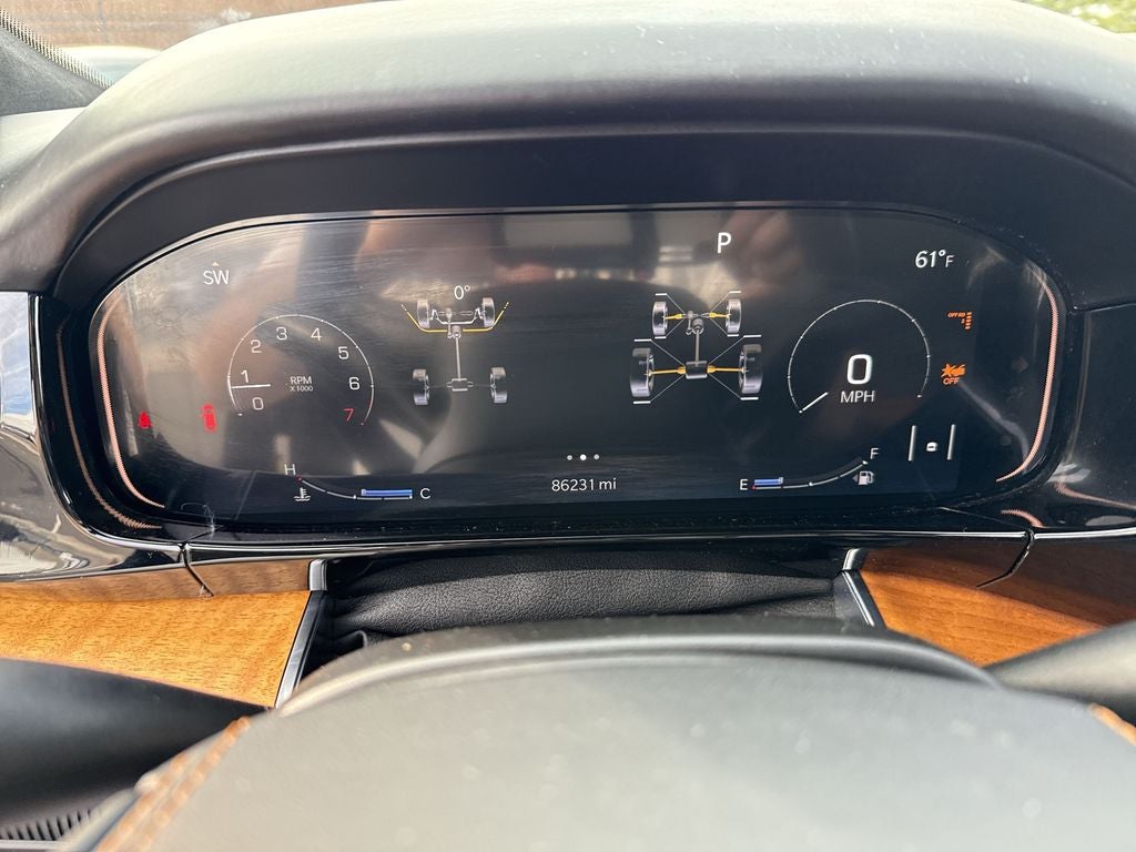 2022 Jeep Grand Wagoneer Series III