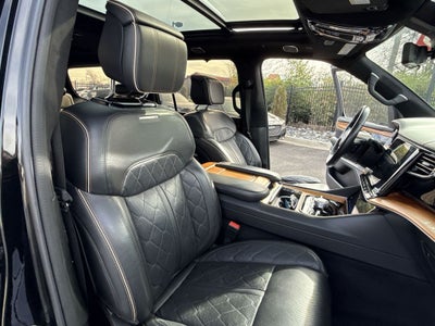 2022 Jeep Grand Wagoneer Series III