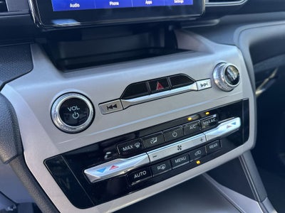 2024 Ford Explorer Base