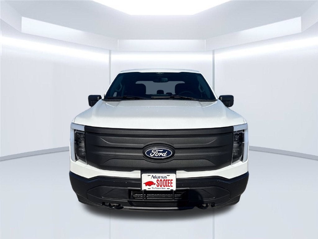 2025 Ford F-150 Lightning Pro