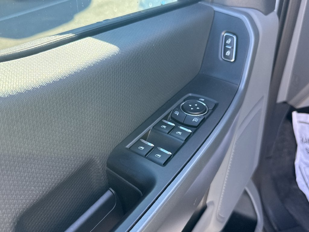 2025 Ford F-150 Lightning Pro