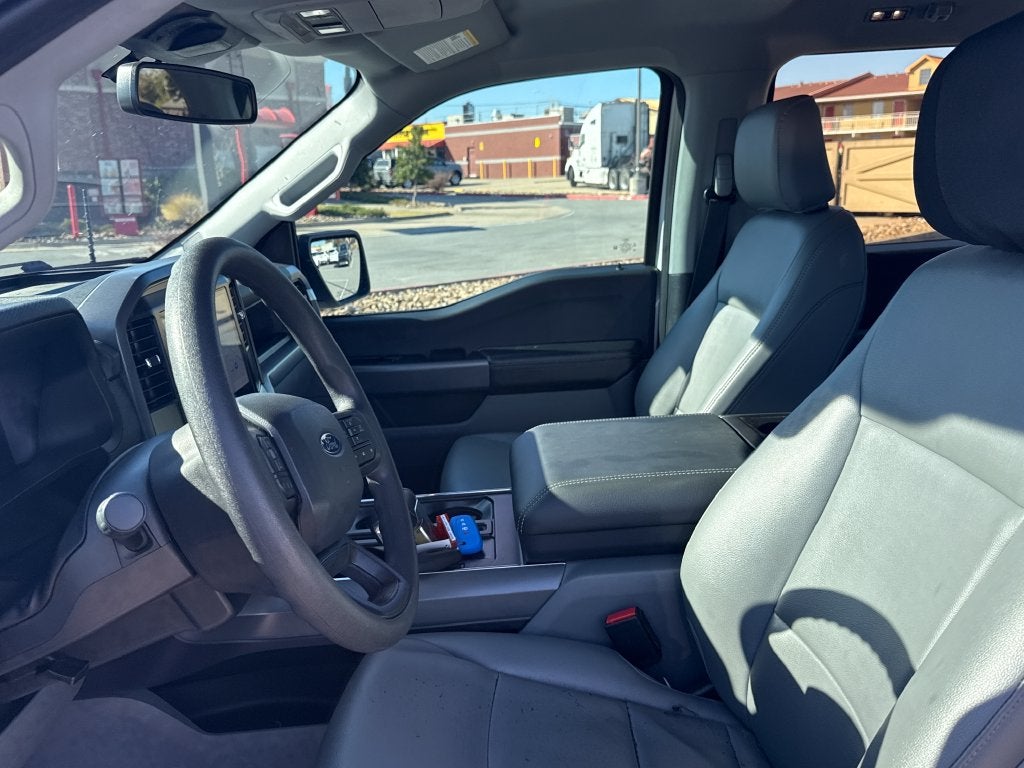 2025 Ford F-150 Lightning Pro