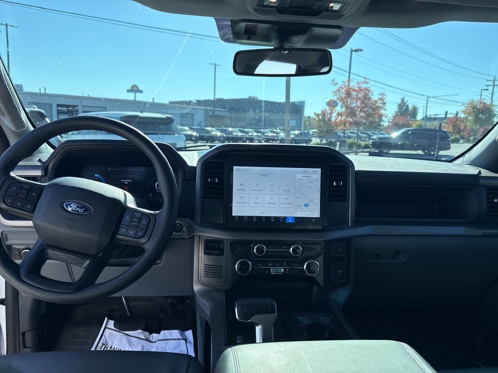 2025 Ford F-150 Lightning Pro