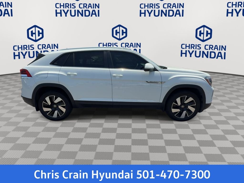 2025 Volkswagen Atlas Cross Sport 2.0T SE w/Technology