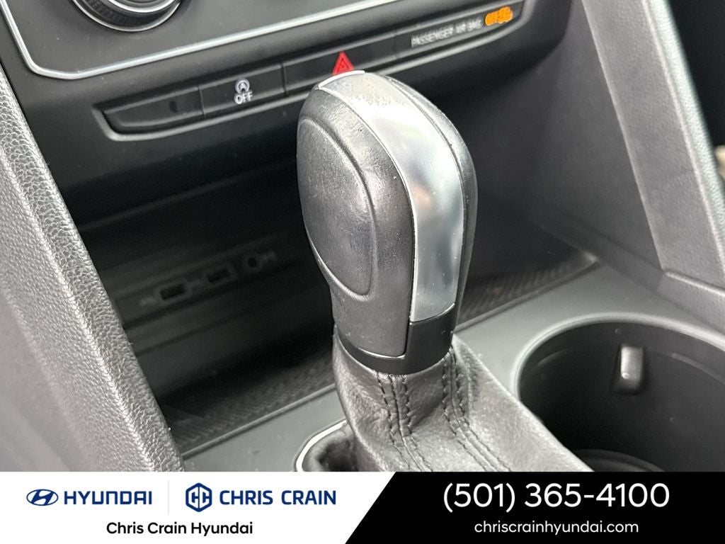 2020 Volkswagen Atlas Cross Sport 3.6L V6 SE w/Technology R-Line