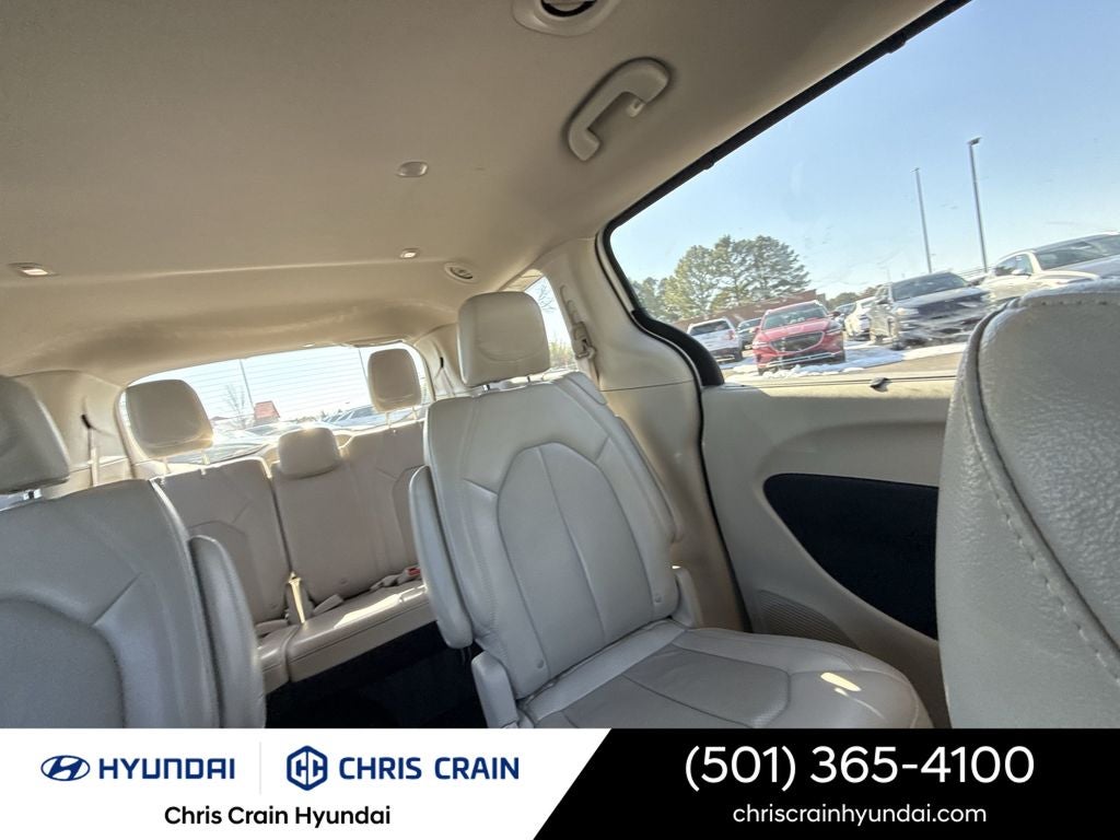 2021 Chrysler Pacifica Touring L