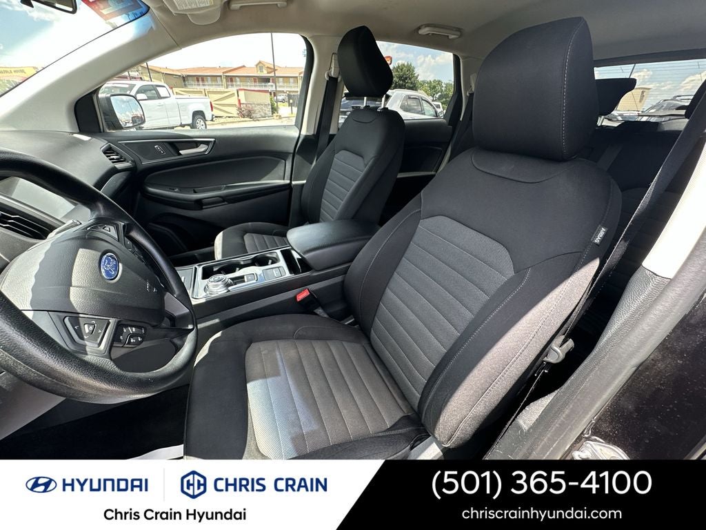 2020 Ford Edge SE