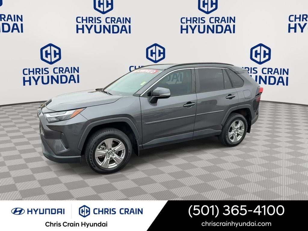 2023 Toyota RAV4 XLE