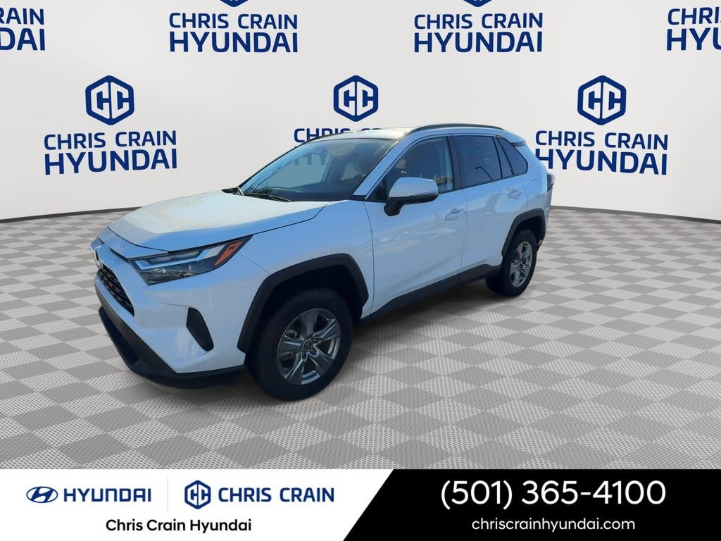 2024 Toyota RAV4 XLE