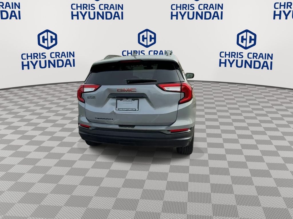 2024 GMC Terrain SLE