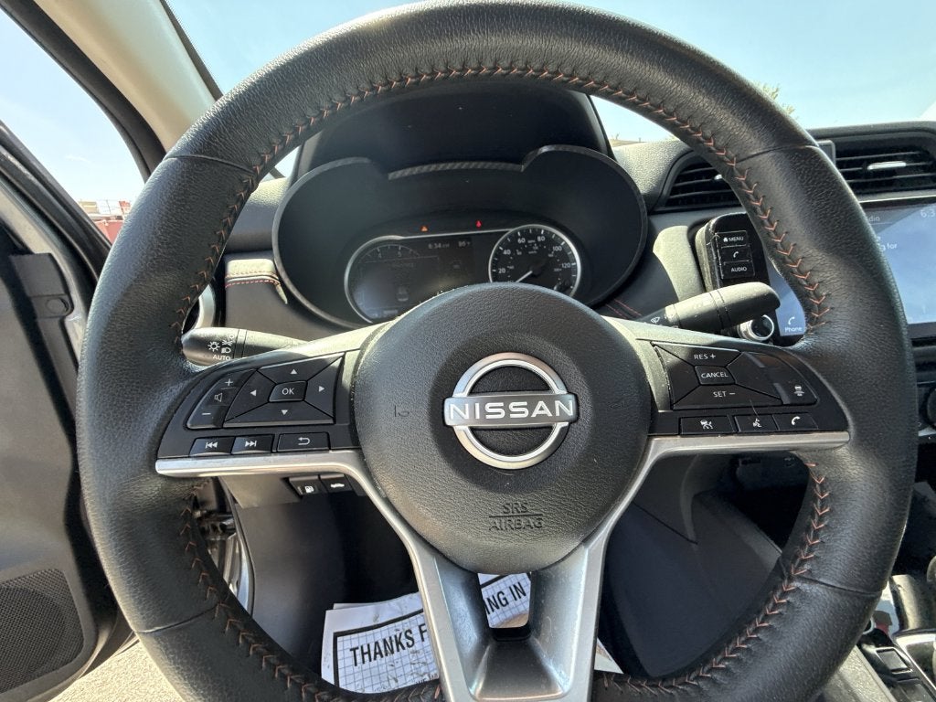 2023 Nissan Versa 1.6 SR