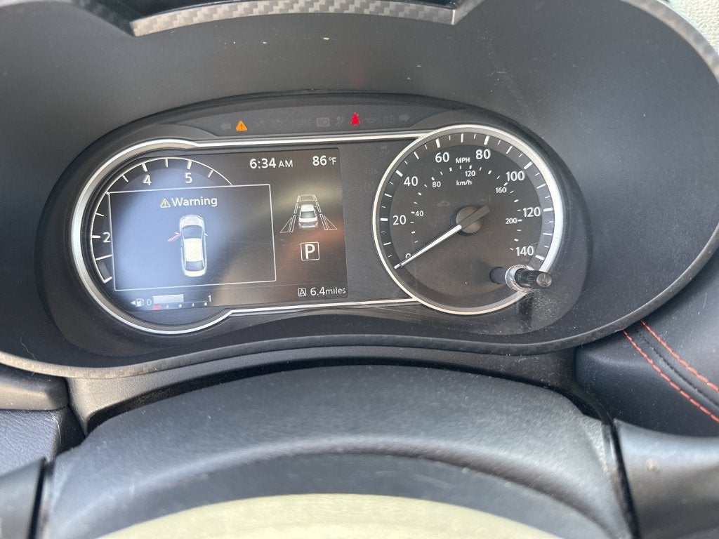 2023 Nissan Versa 1.6 SR