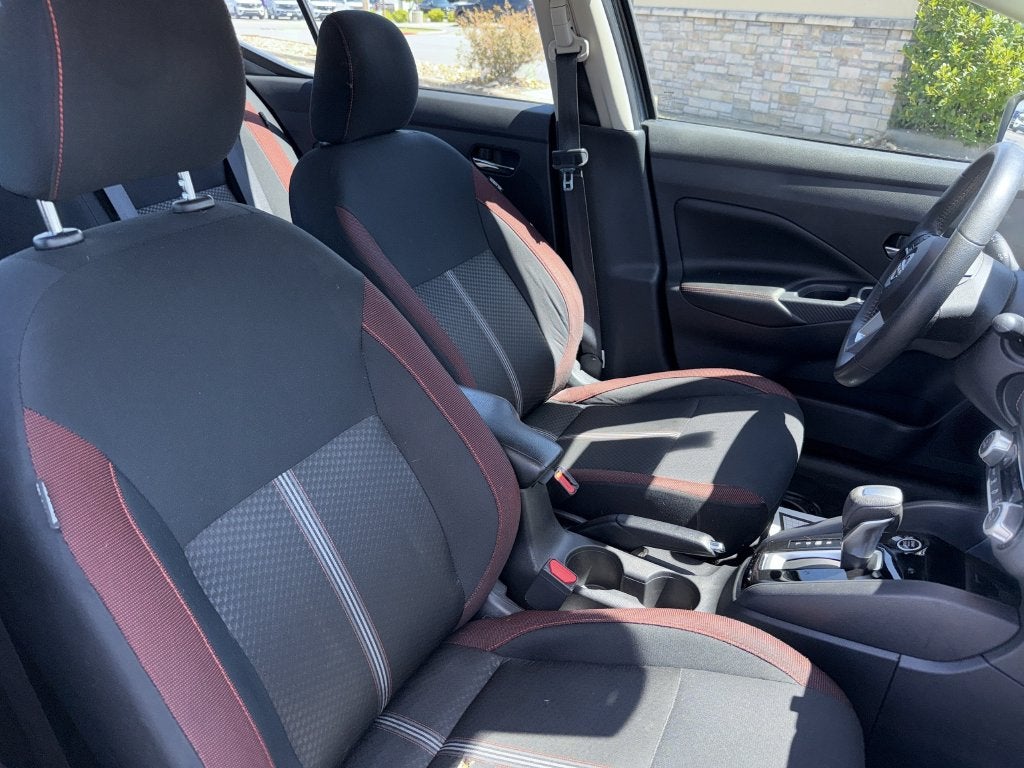 2023 Nissan Versa 1.6 SR