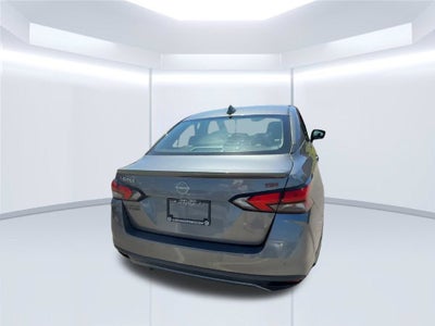 2023 Nissan Versa 1.6 SR