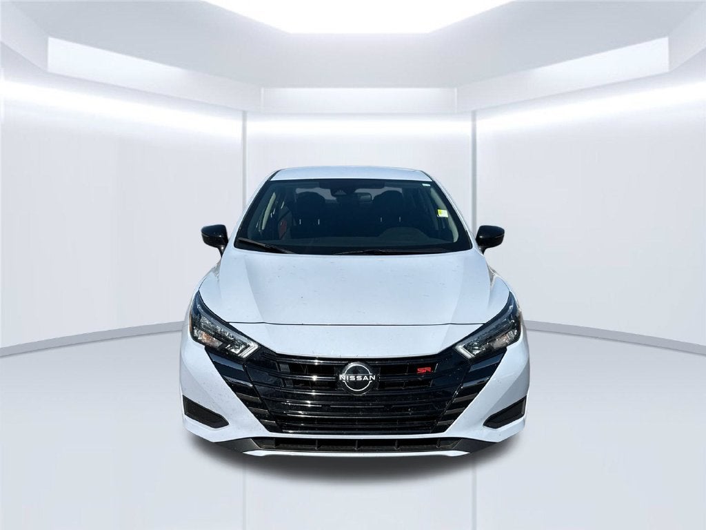 2023 Nissan Versa 1.6 SR