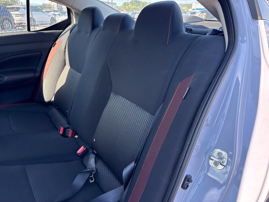 2023 Nissan Versa 1.6 SR