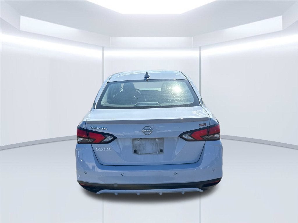 2023 Nissan Versa 1.6 SR