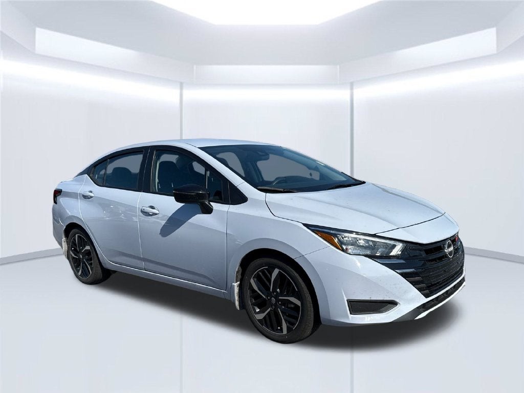2023 Nissan Versa 1.6 SR