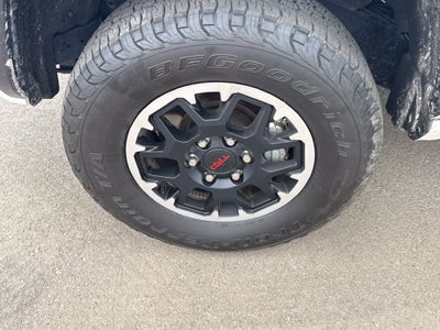 2025 Toyota Tacoma TRD Off-Road