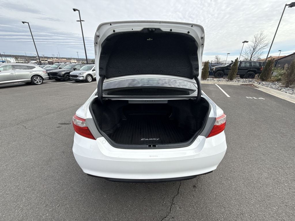 2017 Toyota Camry LE