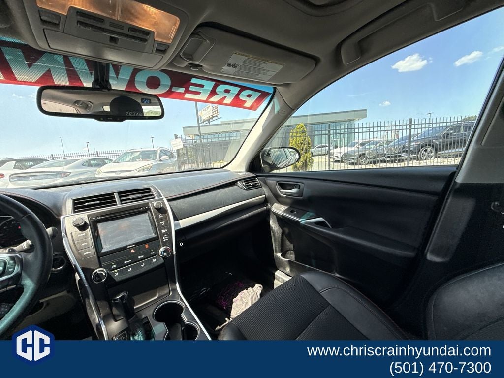 2017 Toyota Camry SE