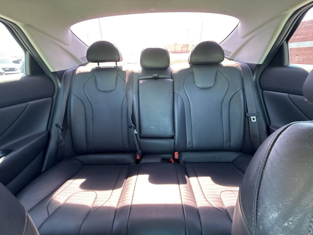 2021 Hyundai Elantra Limited
