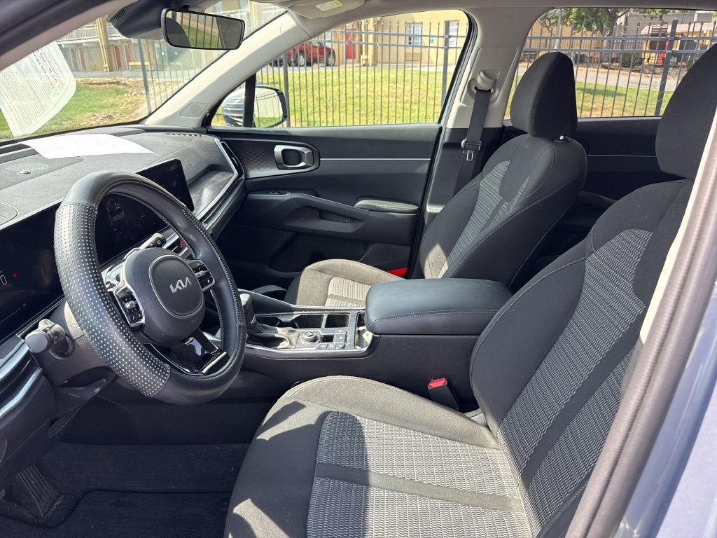 2024 Kia Sorento LX
