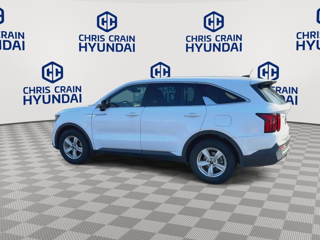 2023 Kia Sorento LX