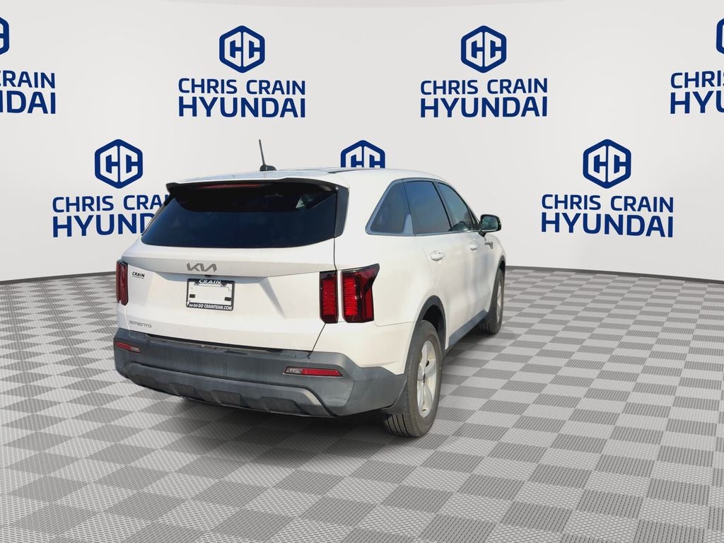 2023 Kia Sorento LX