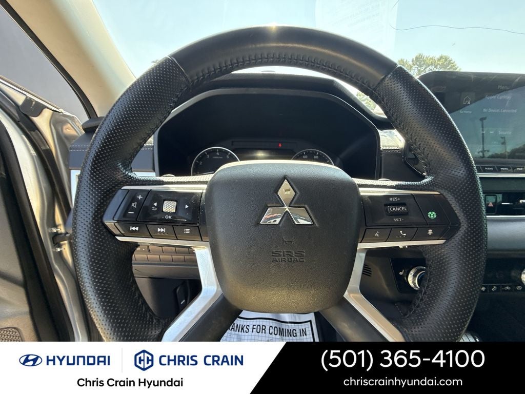 2024 Mitsubishi Outlander SE