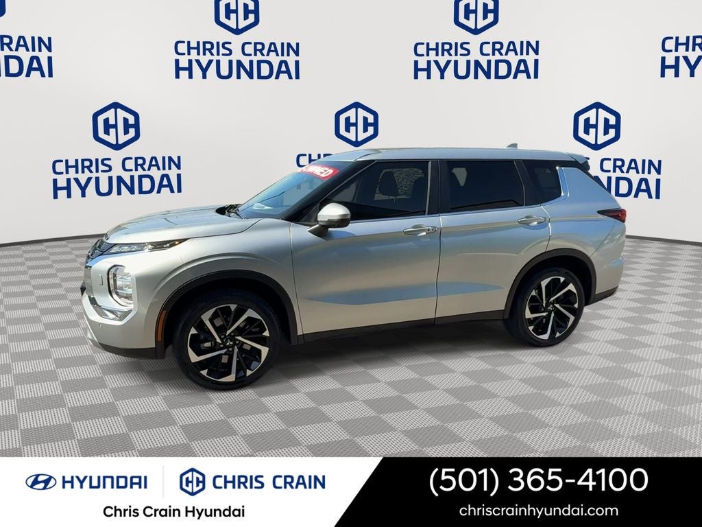 2024 Mitsubishi Outlander SE
