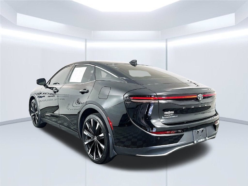 2024 Toyota Crown Platinum