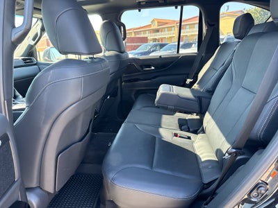 2025 Lexus LX 600 Premium
