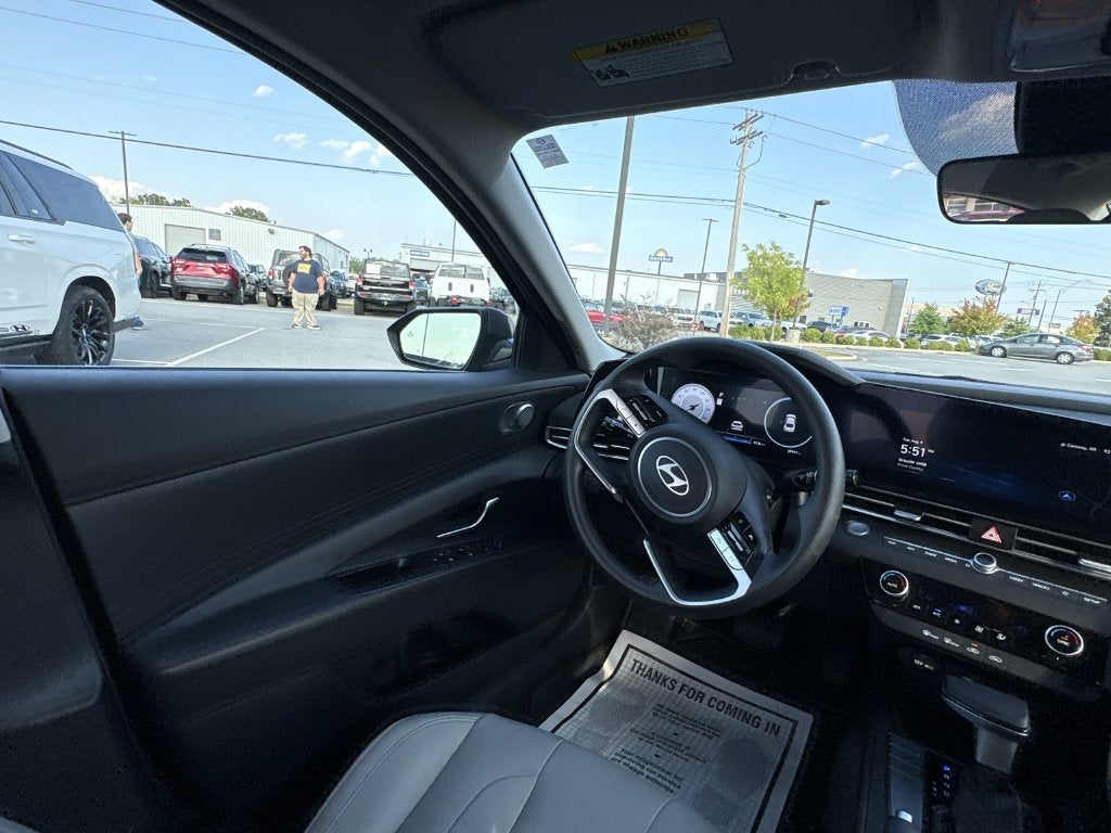 2024 Hyundai Elantra SEL