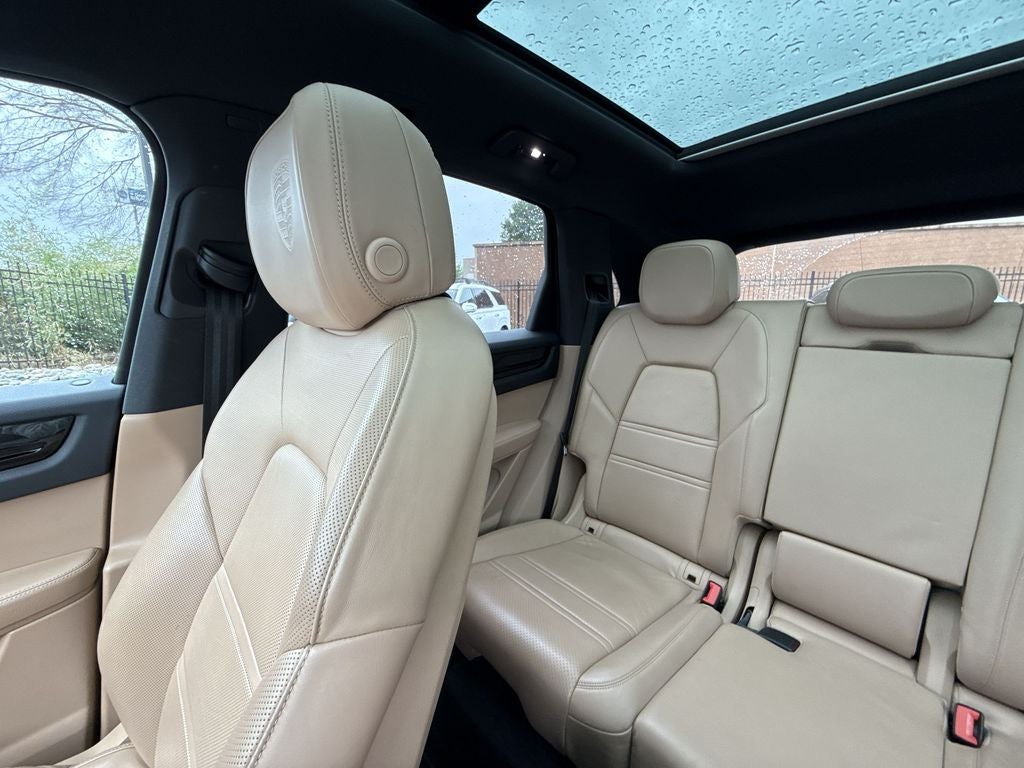 2020 Porsche Cayenne Base