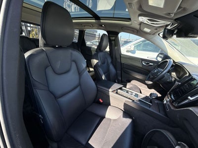 2021 Volvo XC60 T5 Momentum