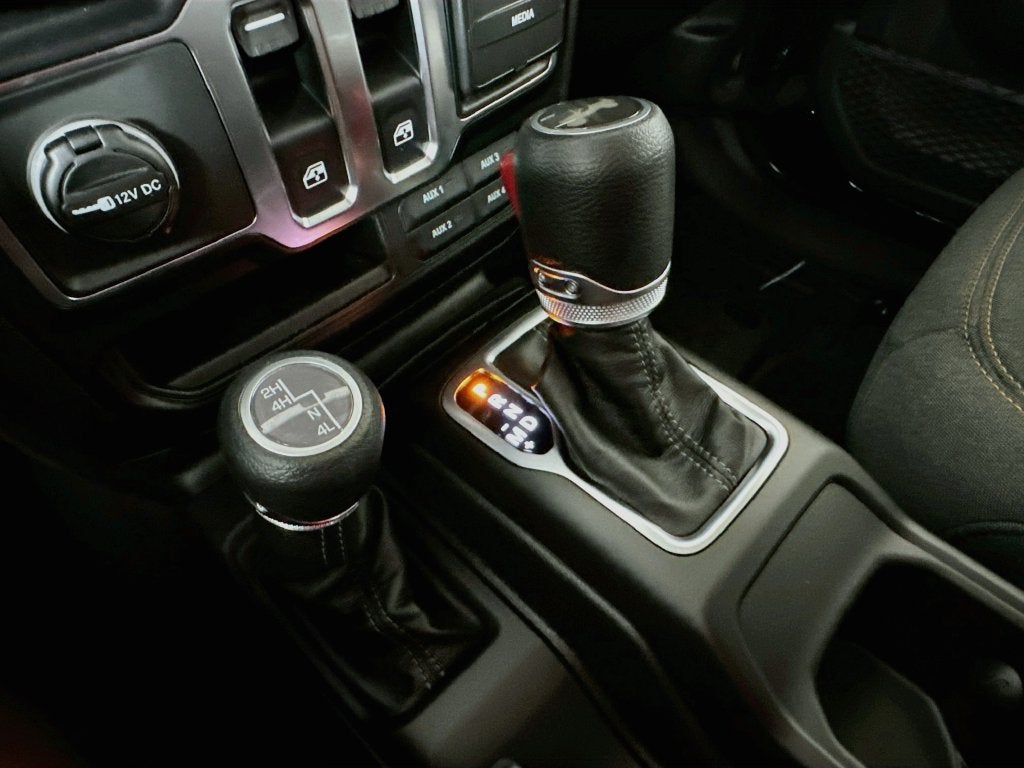 2027 Jeep Wrangler WRANGLER 2-DOOR SPORT