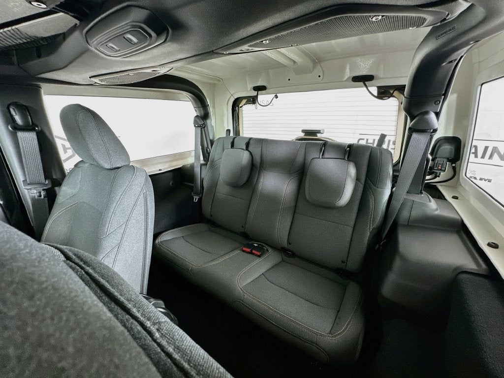 2027 Jeep Wrangler WRANGLER 2-DOOR SPORT