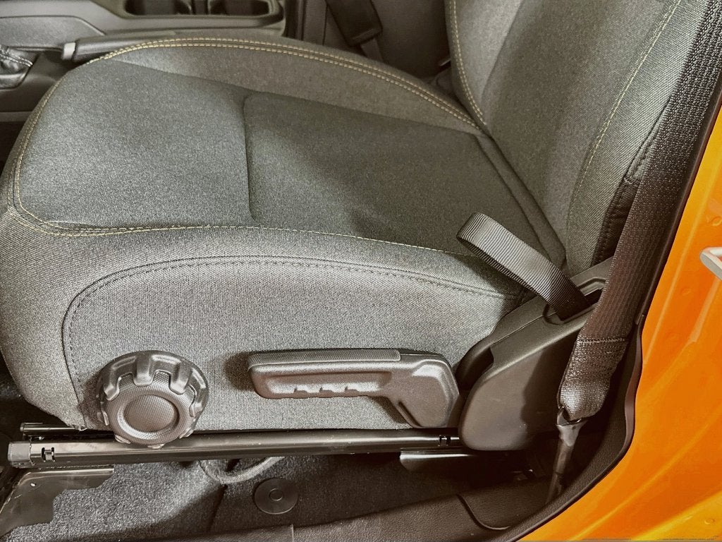 2027 Jeep Wrangler WRANGLER 4-DOOR SPORT