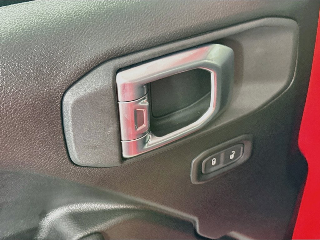 2027 Jeep Wrangler WRANGLER 4-DOOR SPORT