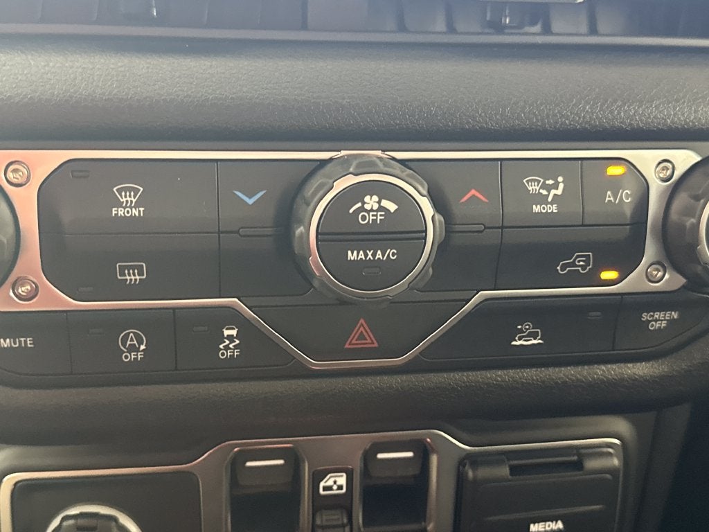 2027 Jeep Wrangler WRANGLER 4-DOOR SPORT