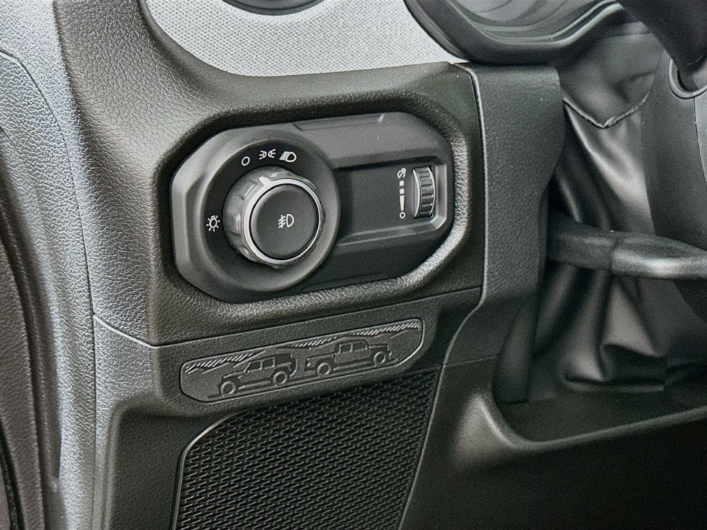 2027 Jeep Wrangler WRANGLER 4-DOOR SPORT