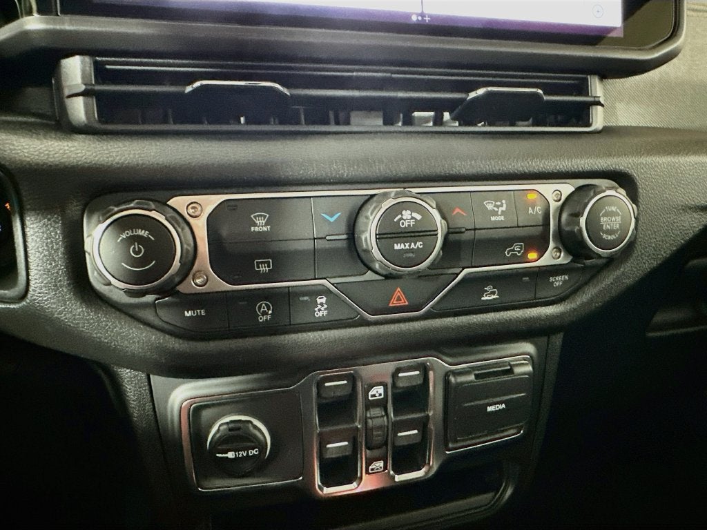2027 Jeep Wrangler WRANGLER 4-DOOR SPORT