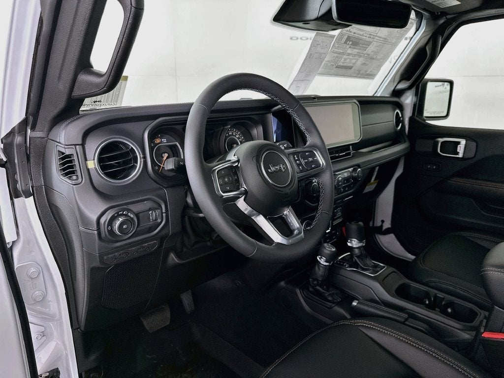 2027 Jeep Wrangler WRANGLER 4-DOOR SAHARA