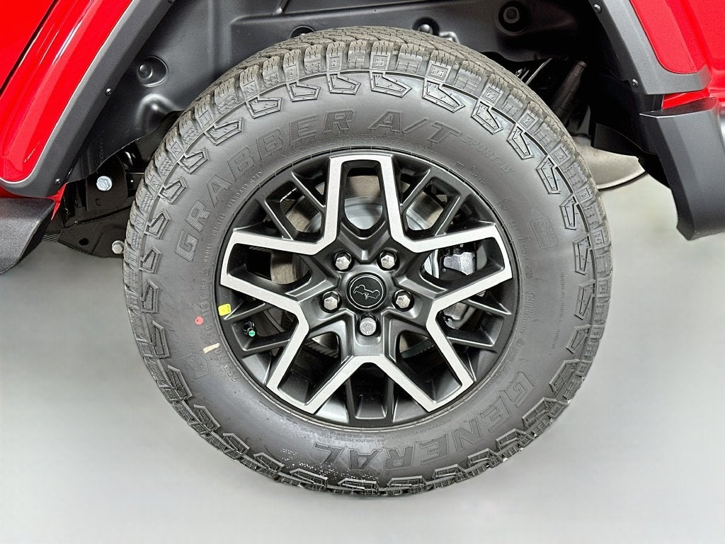 2027 Jeep Wrangler WRANGLER 4-DOOR SAHARA