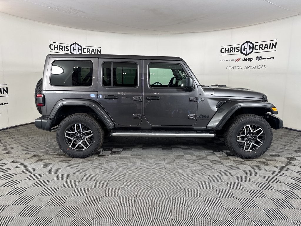 2027 Jeep Wrangler WRANGLER 4-DOOR SAHARA